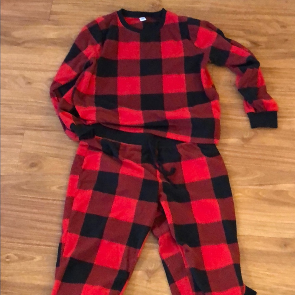 Old Navy fleece pajamas